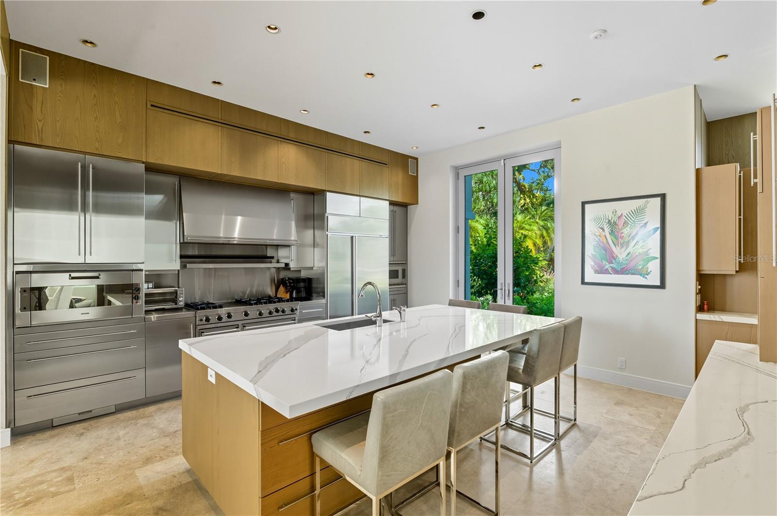 A4673690 Property Photo