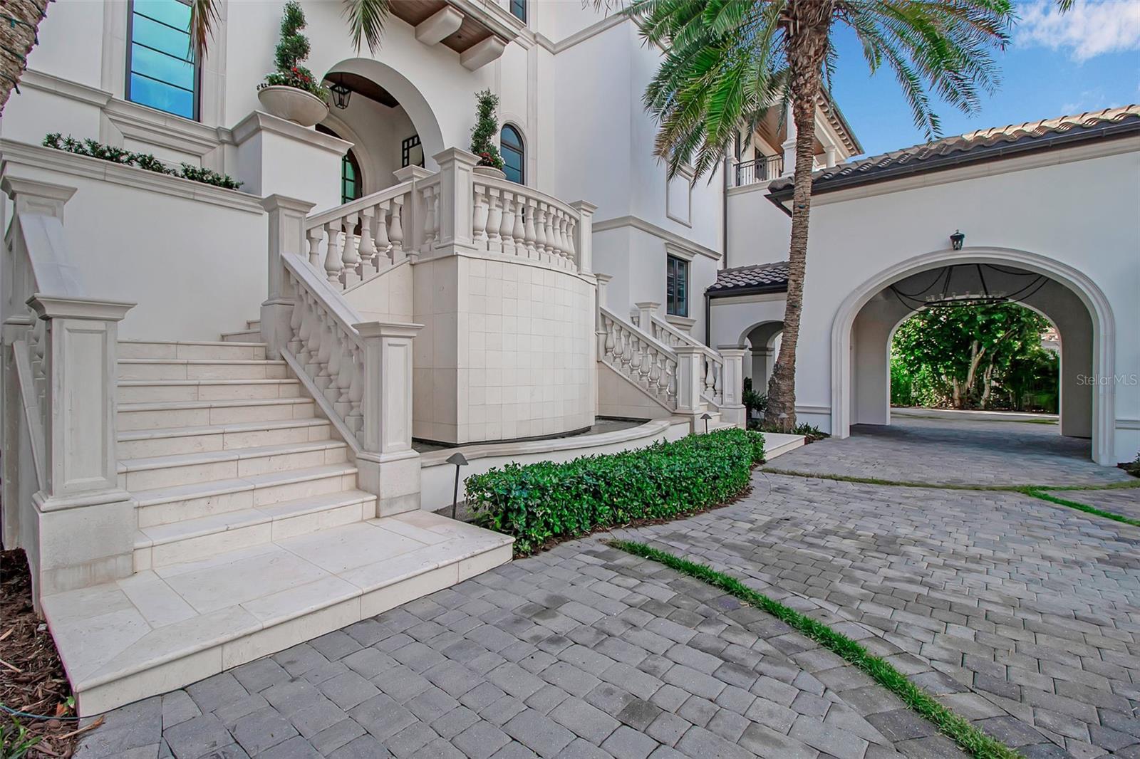 A4673754 Property Photo