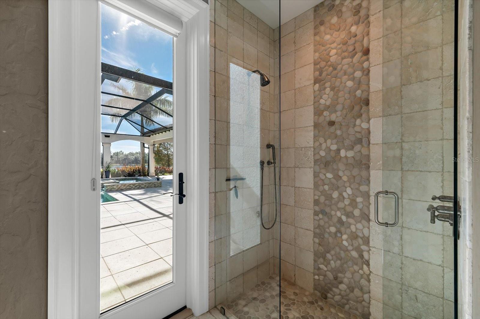 A4674842 Property Photo