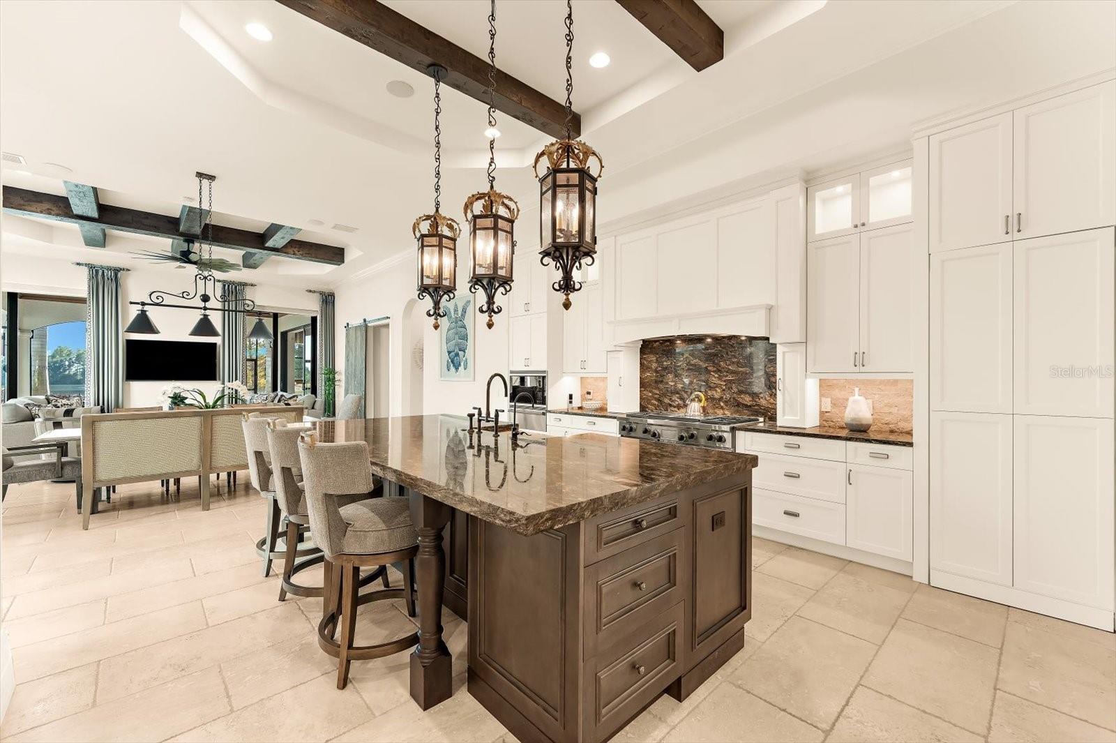A4674842 Property Photo