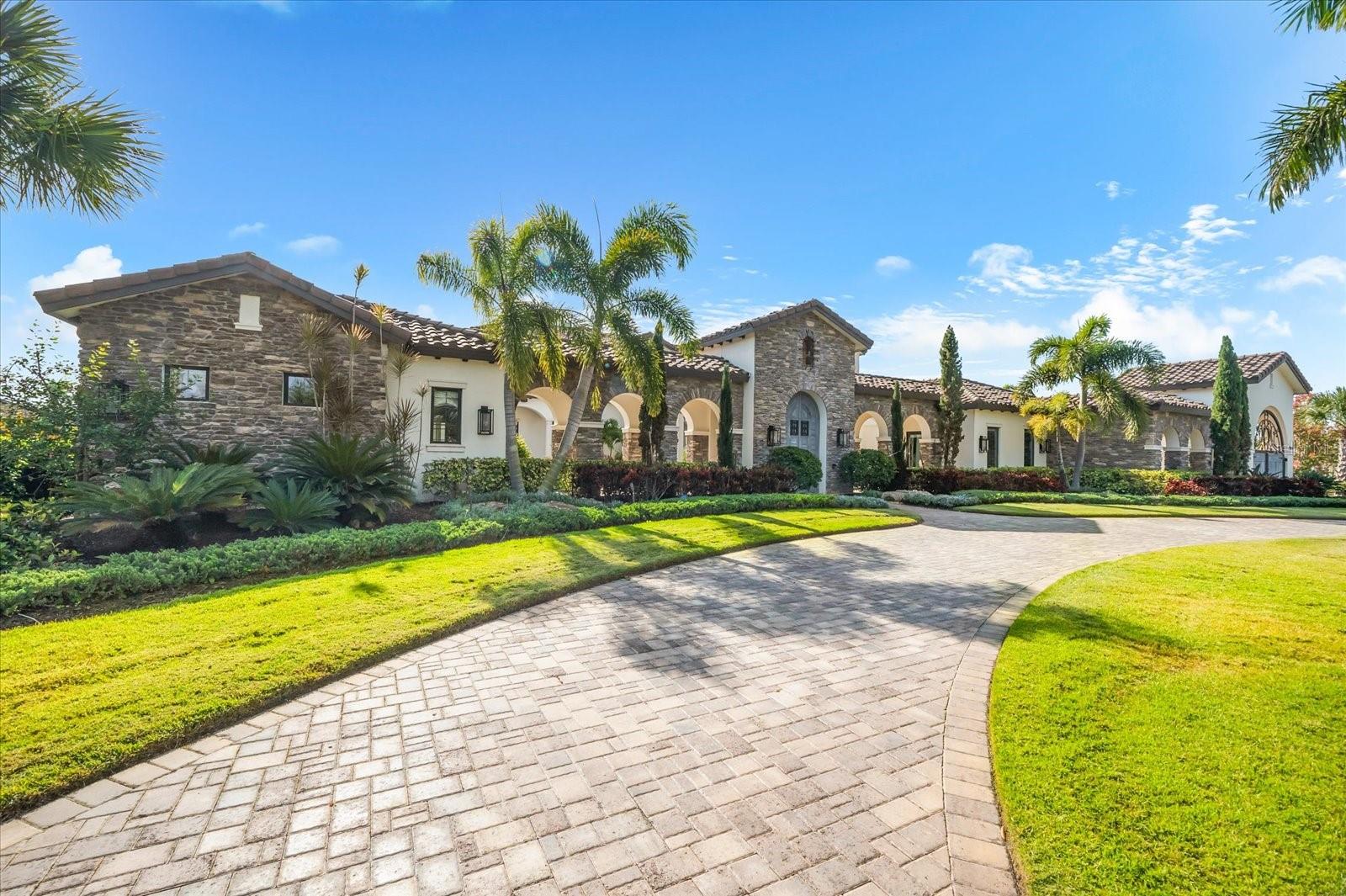 A4674842 Property Photo