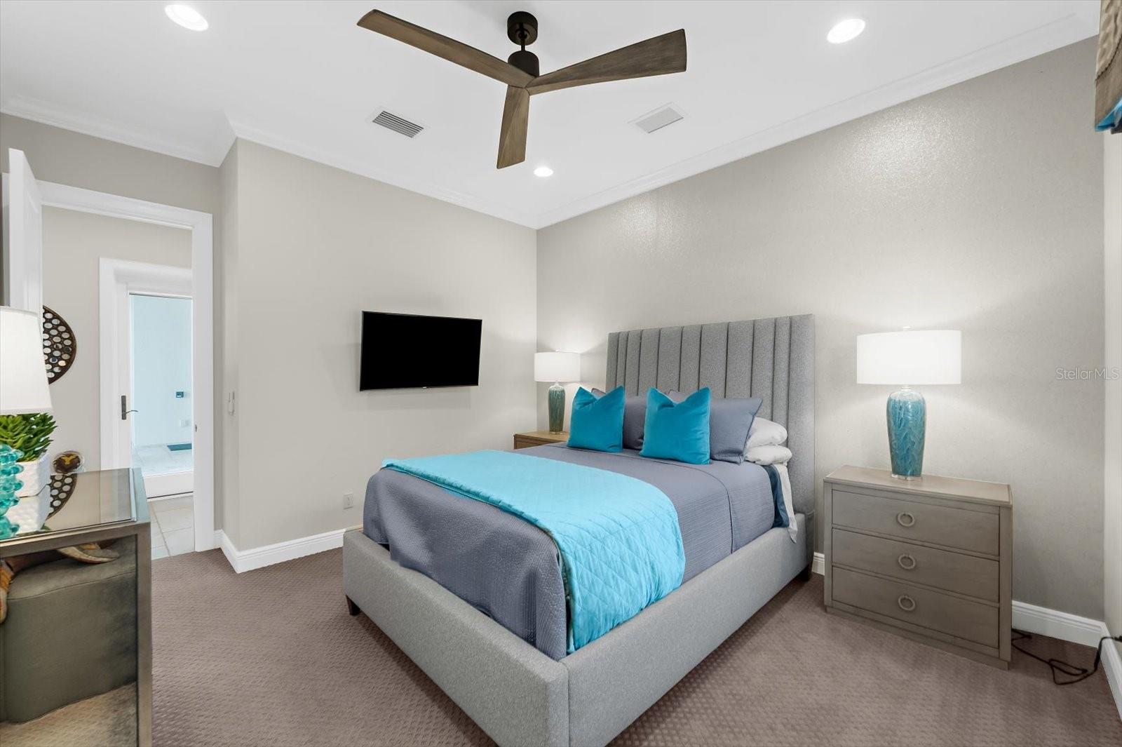 A4674842 Property Photo