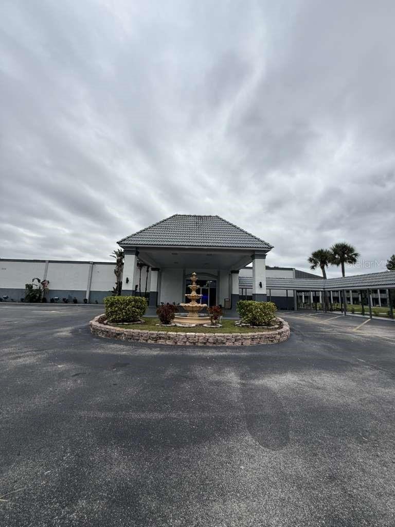 MLS# O6366840 Property Photo