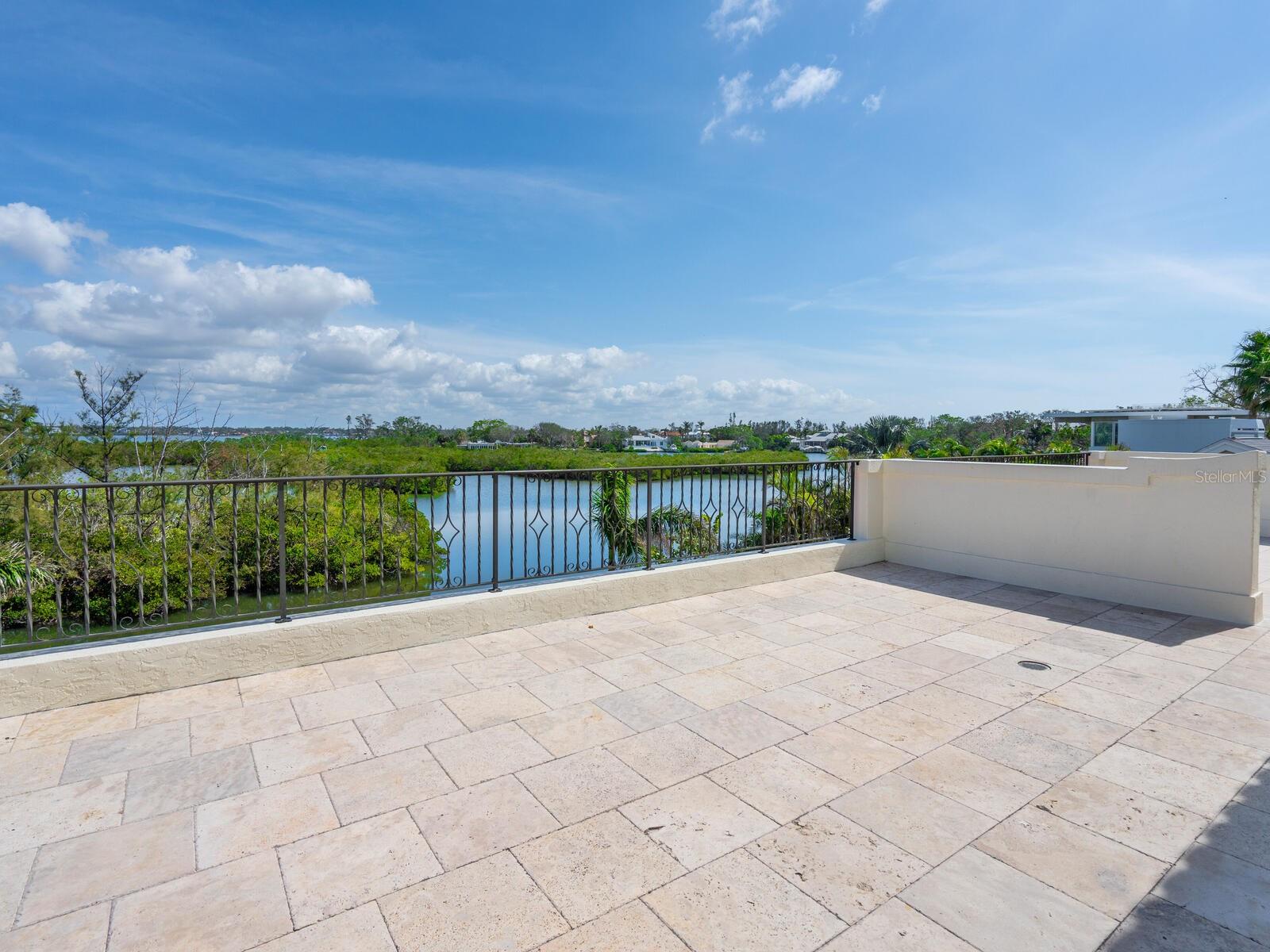 A4675182 Property Photo