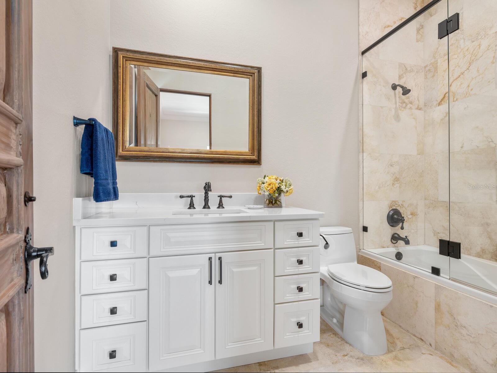A4675182 Property Photo