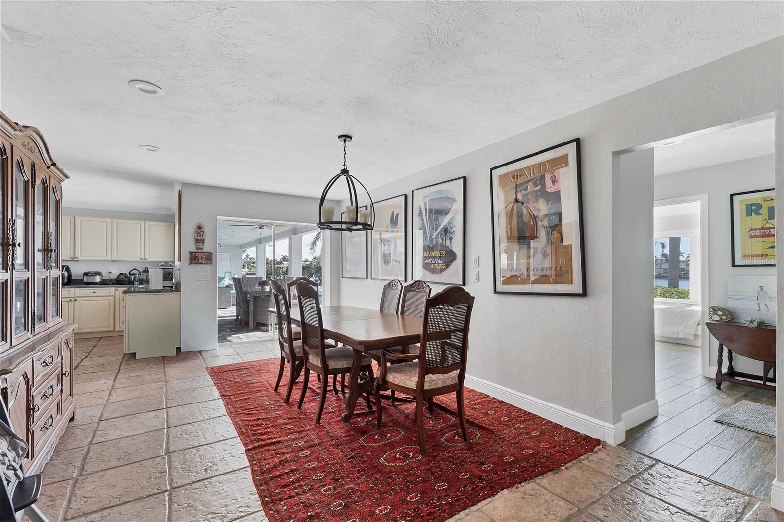 A4675538 Property Photo