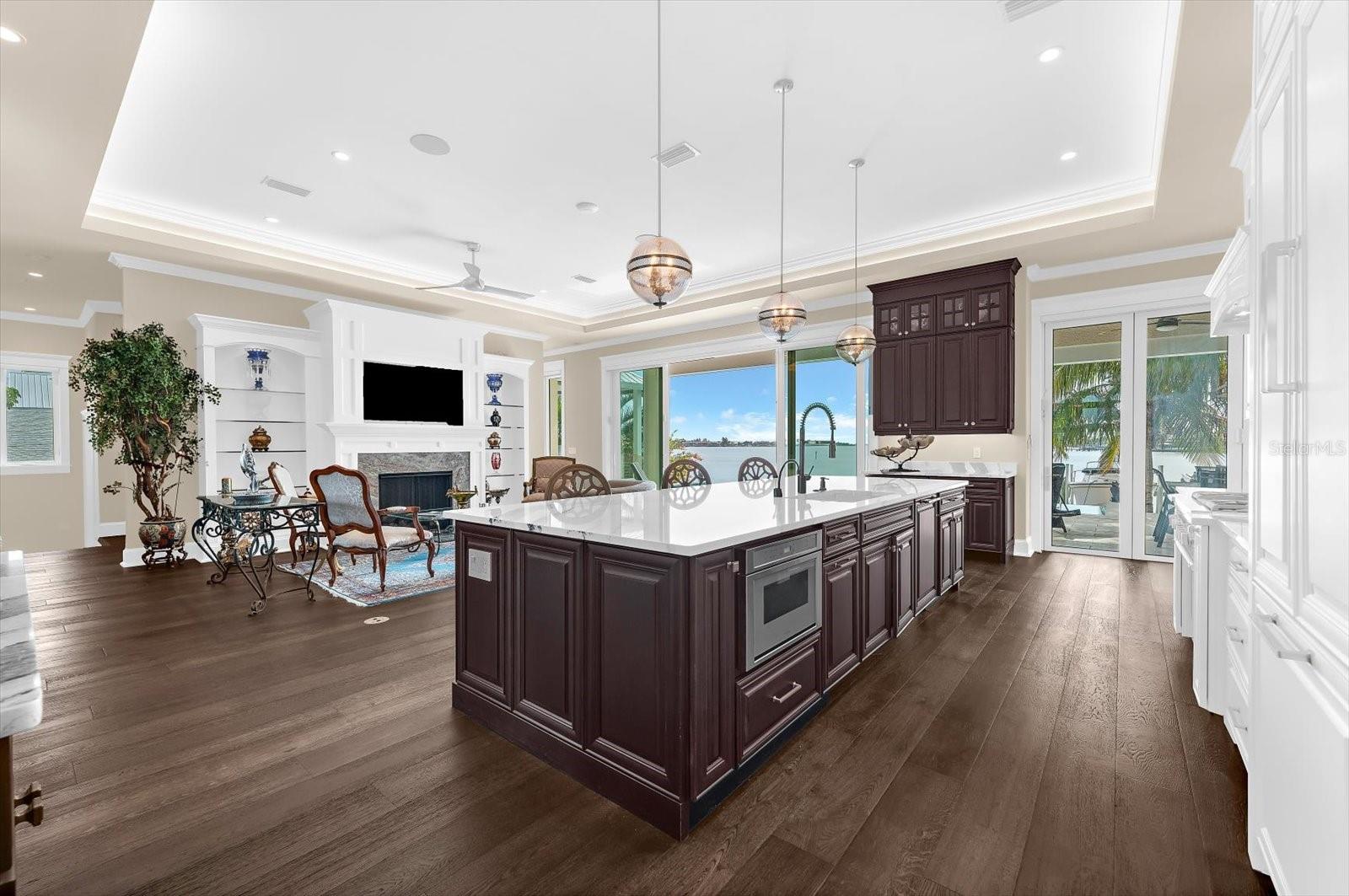 A4675904 Property Photo