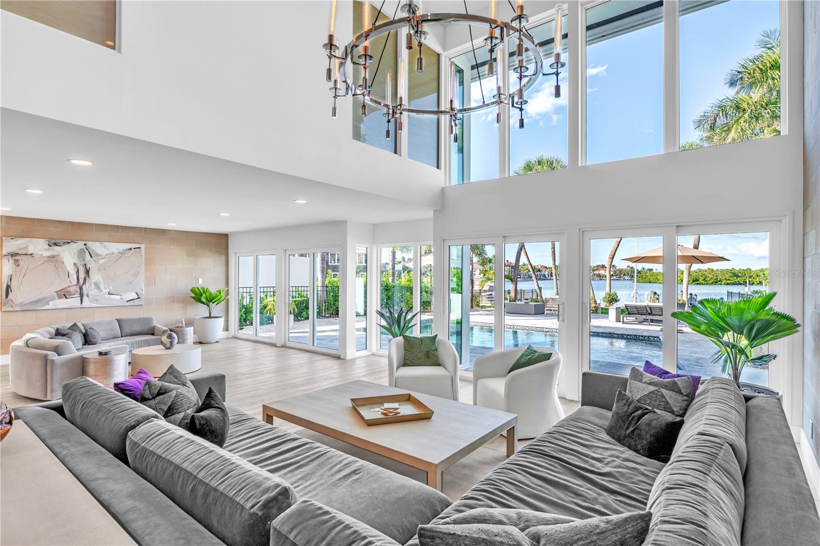 A4676329 Property Photo