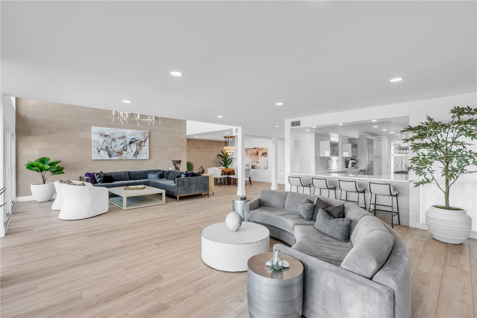 A4676329 Property Photo