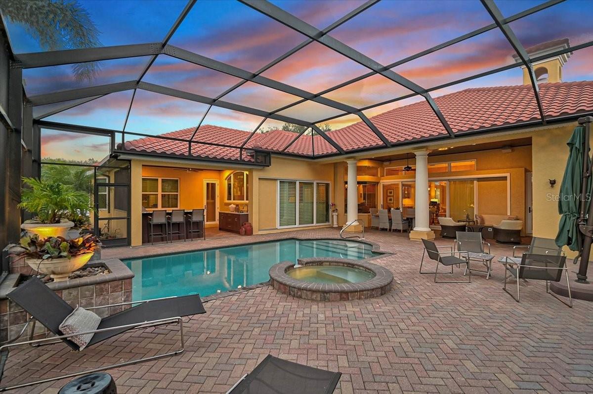 A4676505 Property Photo