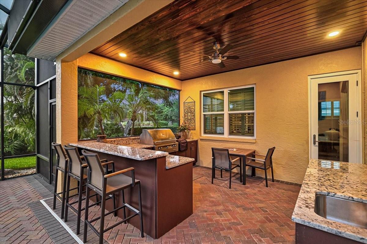 A4676505 Property Photo
