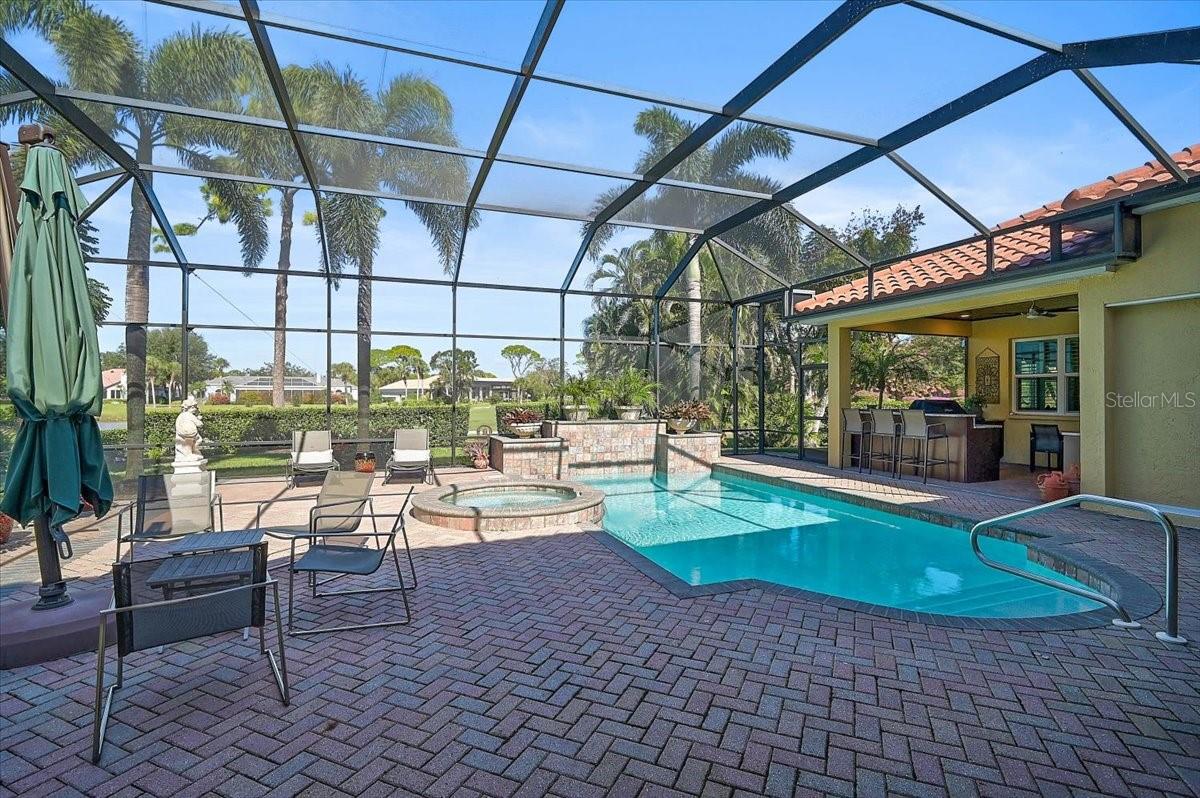 A4676505 Property Photo