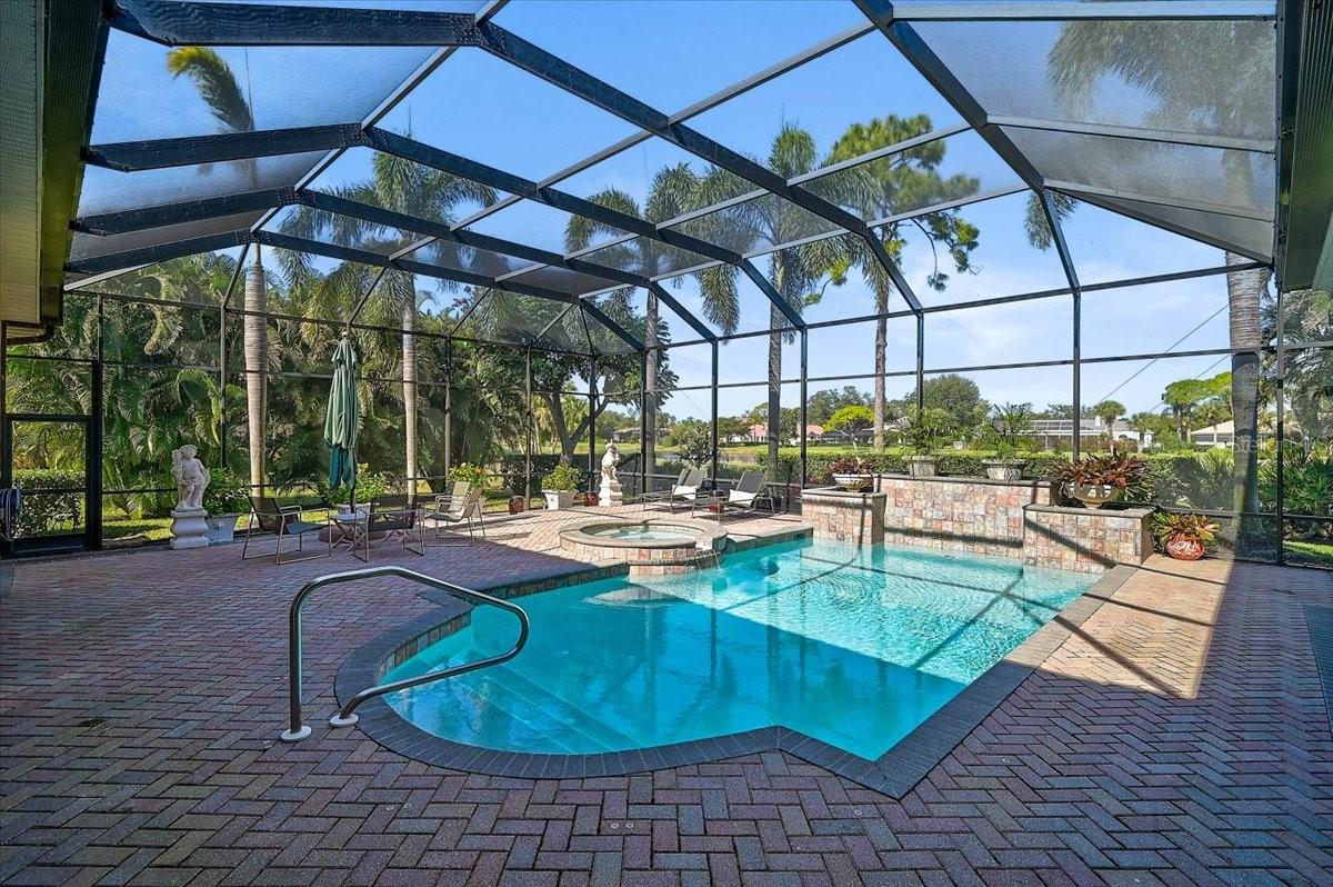 A4676505 Property Photo