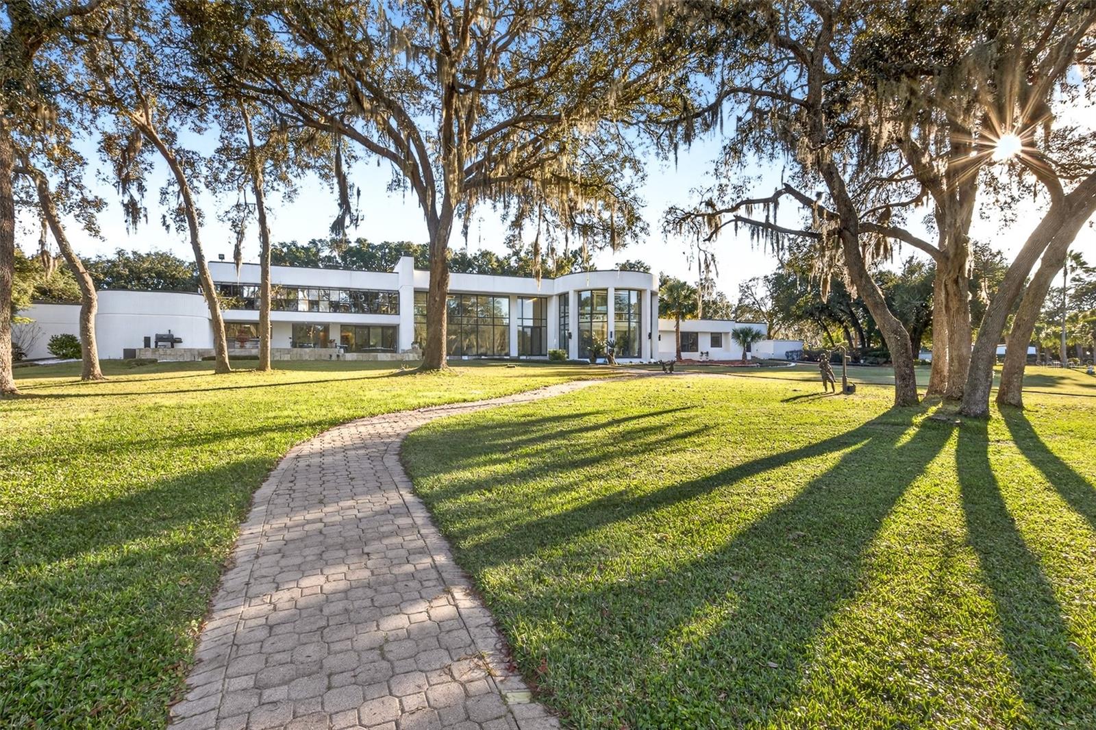 O6370385 Property Photo