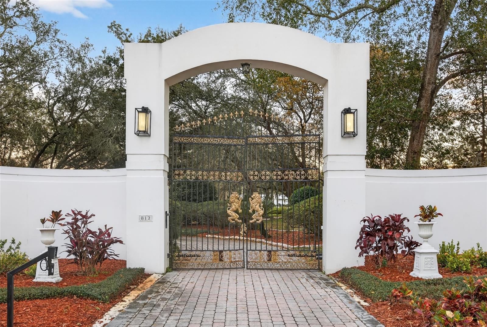 O6370385 Property Photo