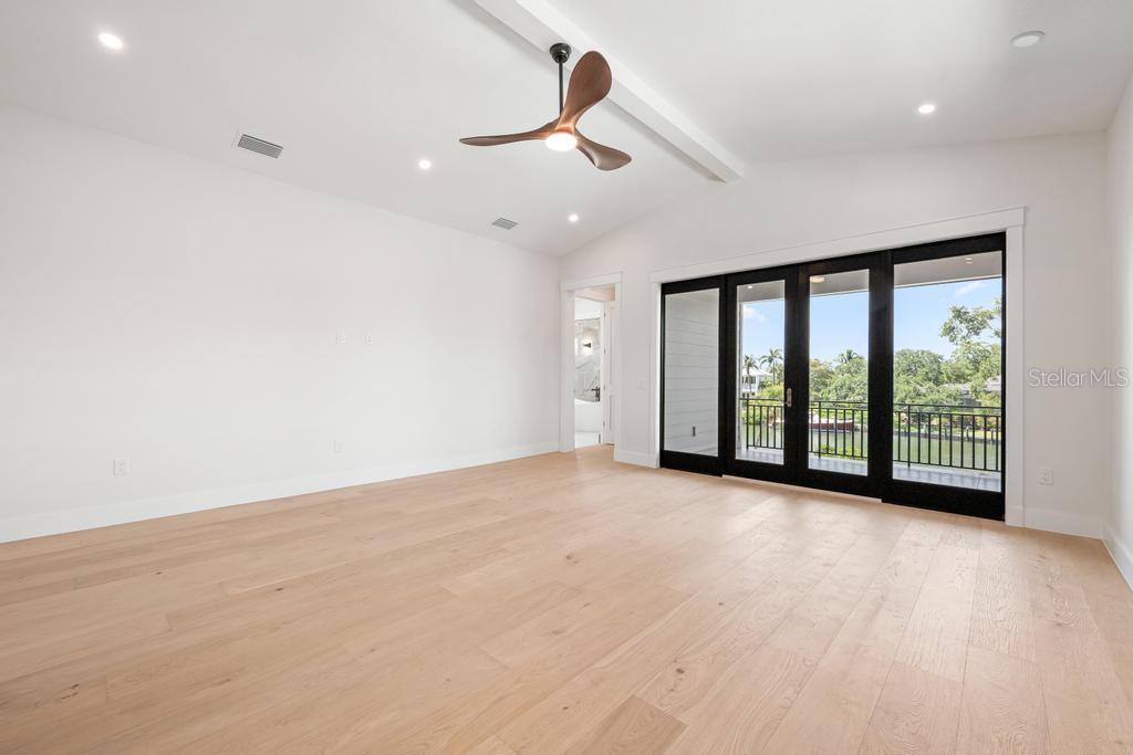 A4676628 Property Photo