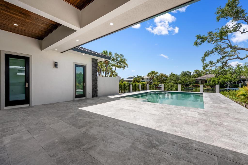 A4676628 Property Photo