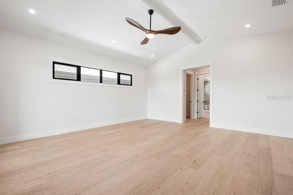 A4676628 Property Photo