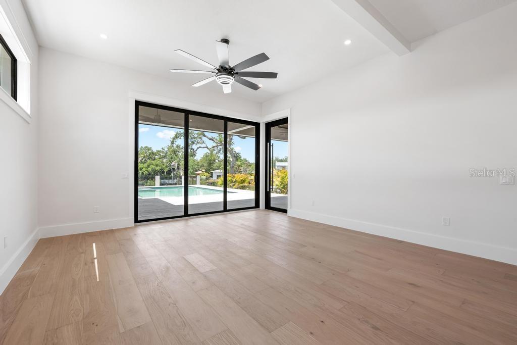 A4676628 Property Photo