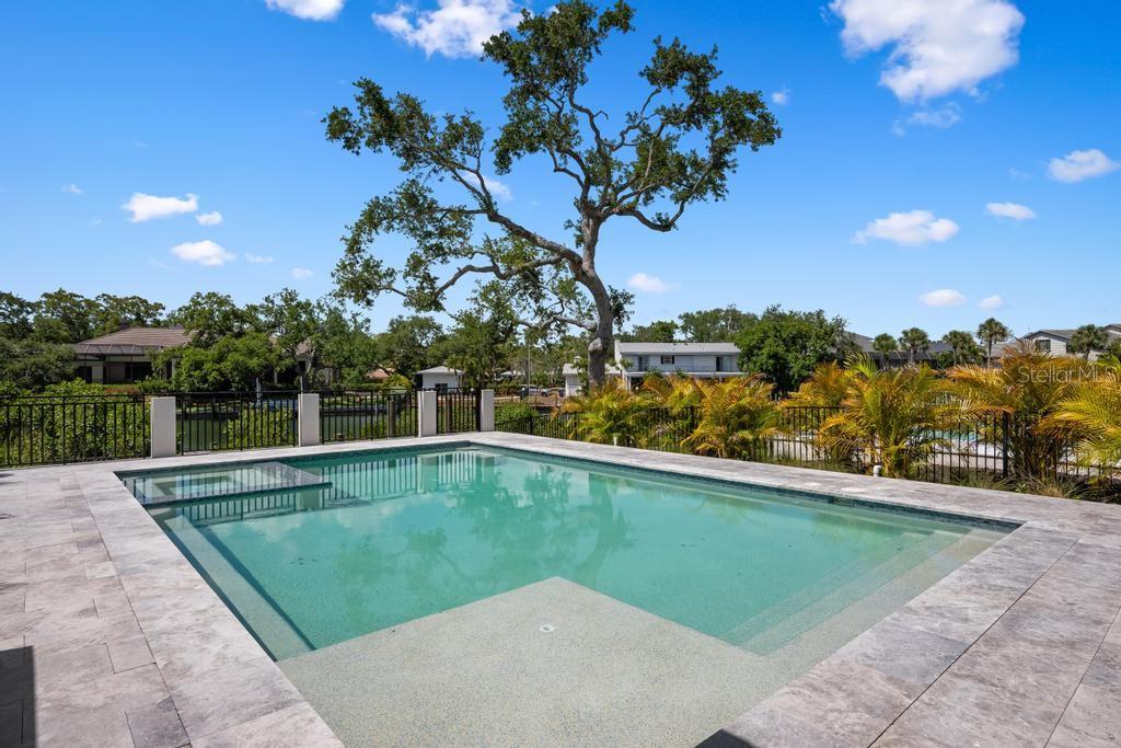 A4676628 Property Photo