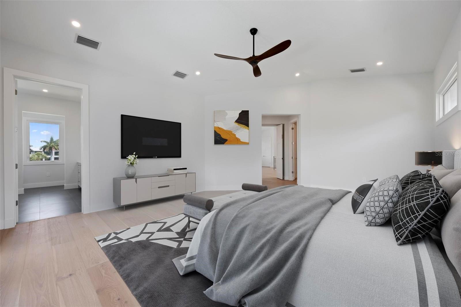 A4676632 Property Photo