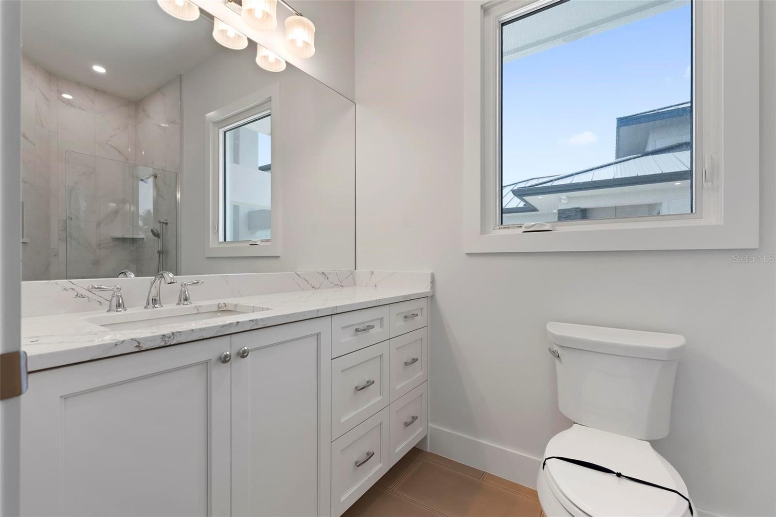 A4676632 Property Photo