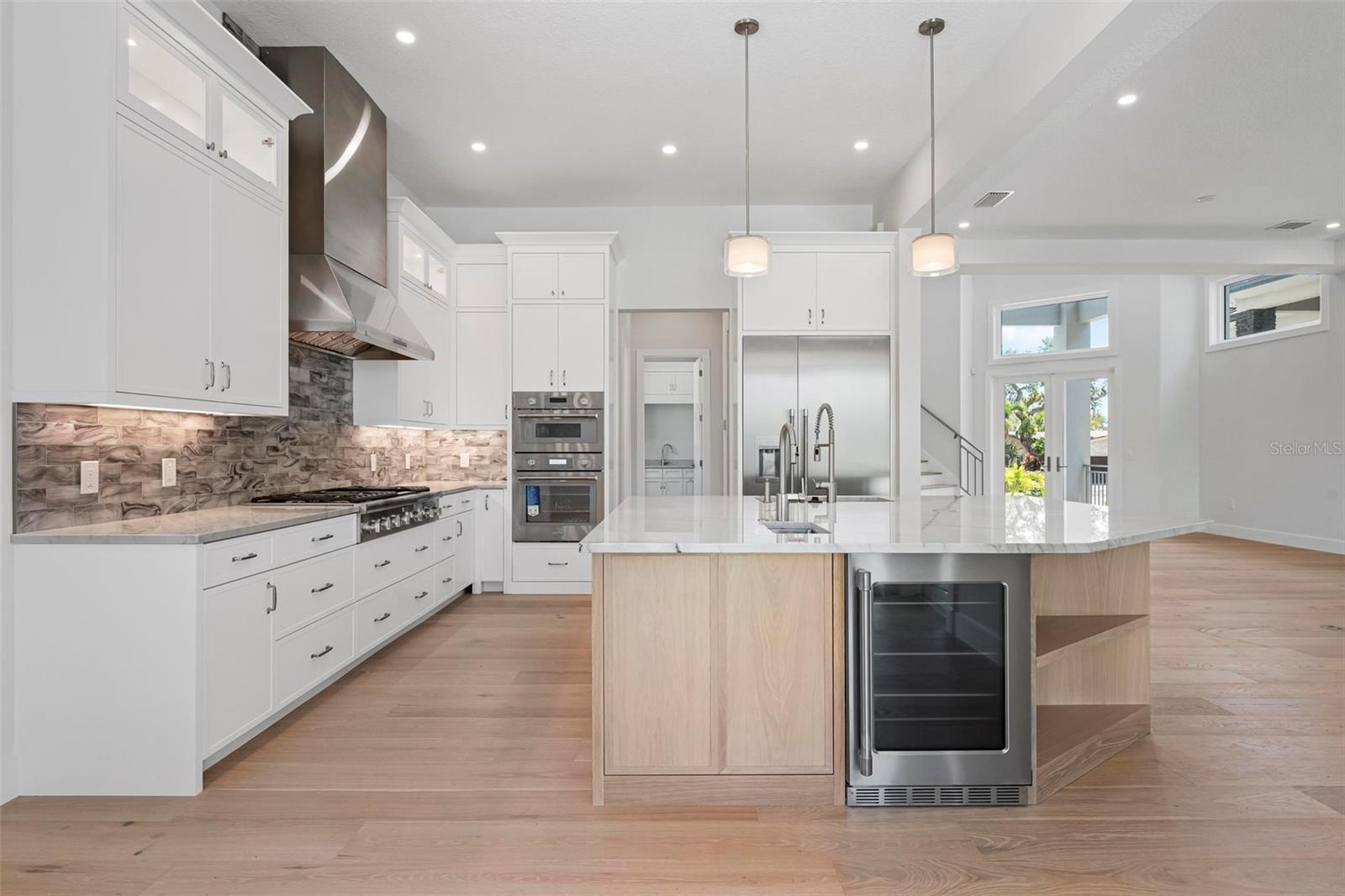 A4676632 Property Photo