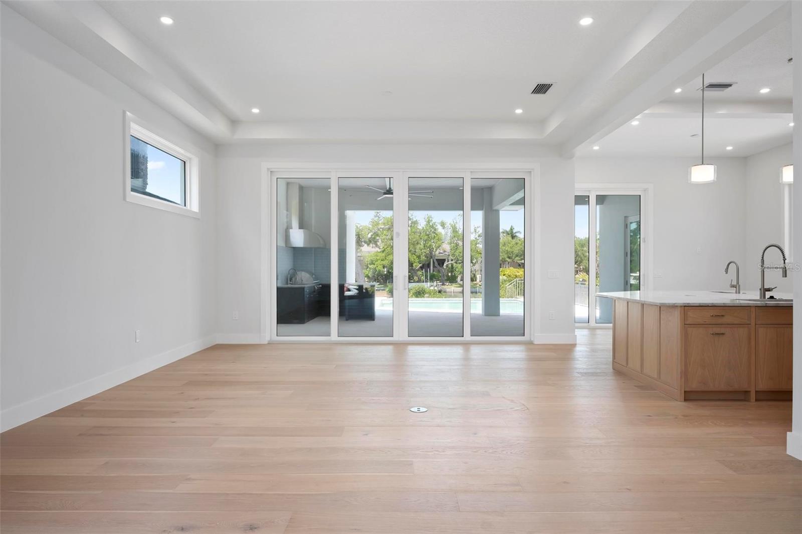 A4676632 Property Photo