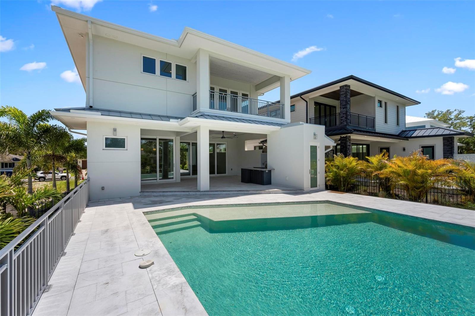 A4676632 Property Photo