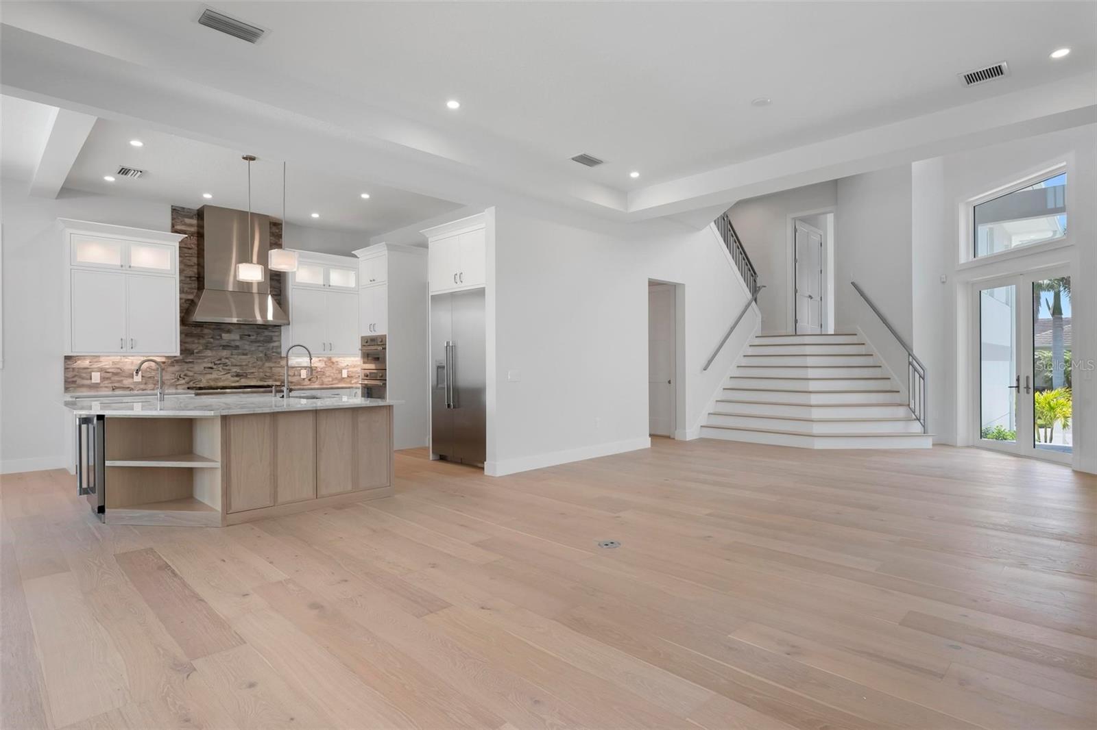 A4676632 Property Photo