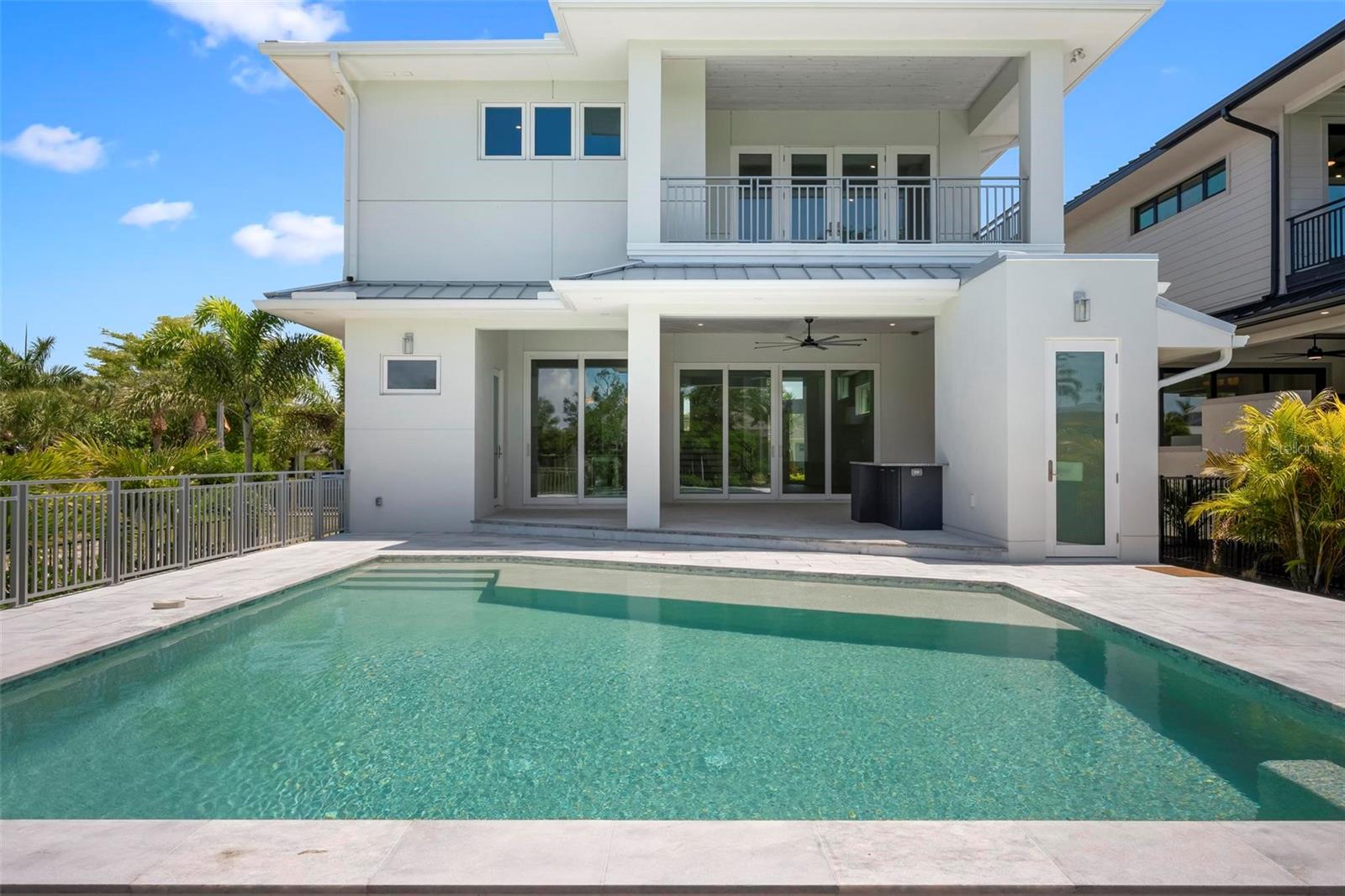 A4676632 Property Photo