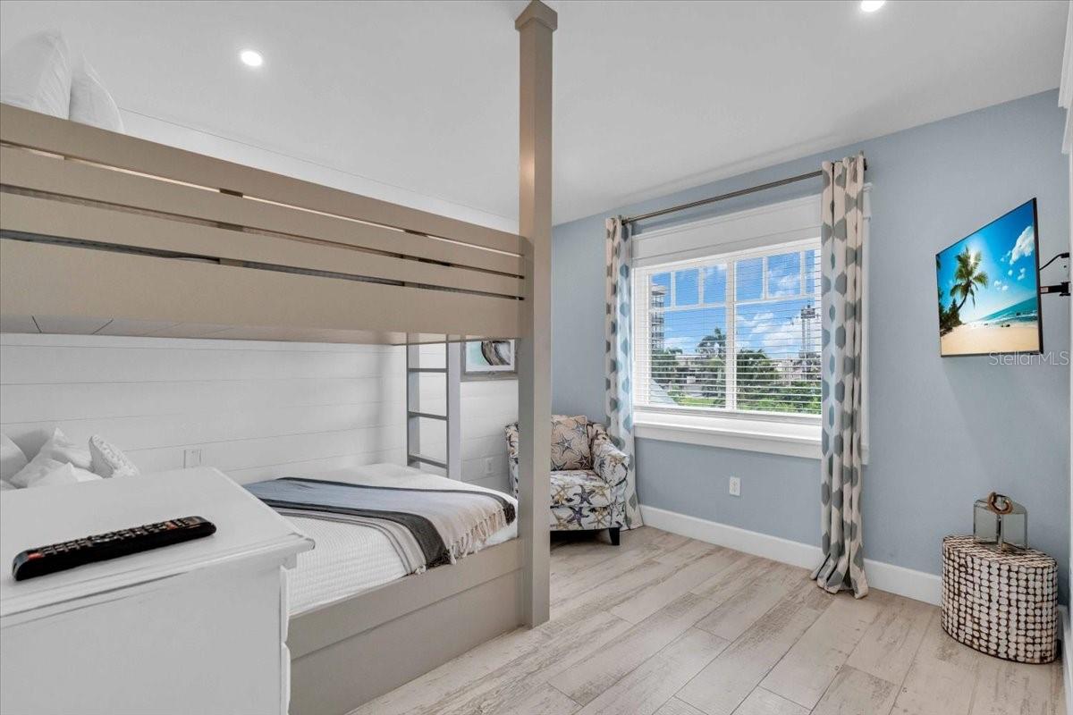 A4676647 Property Photo