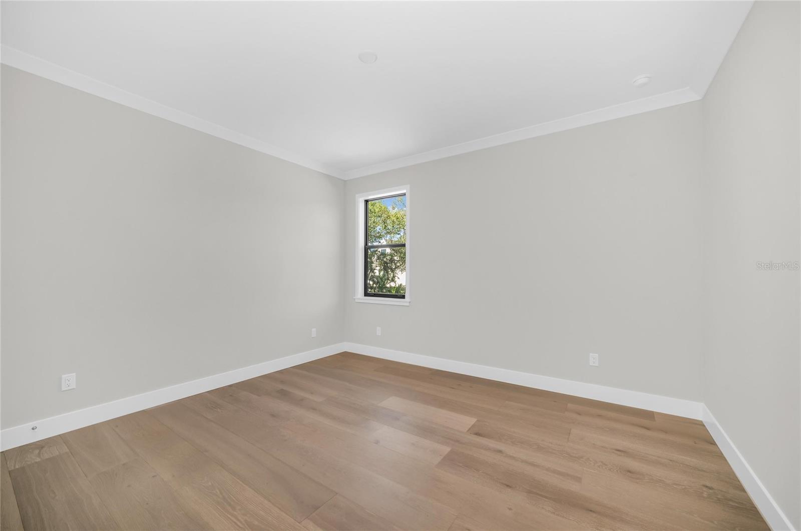 A4676686 Property Photo