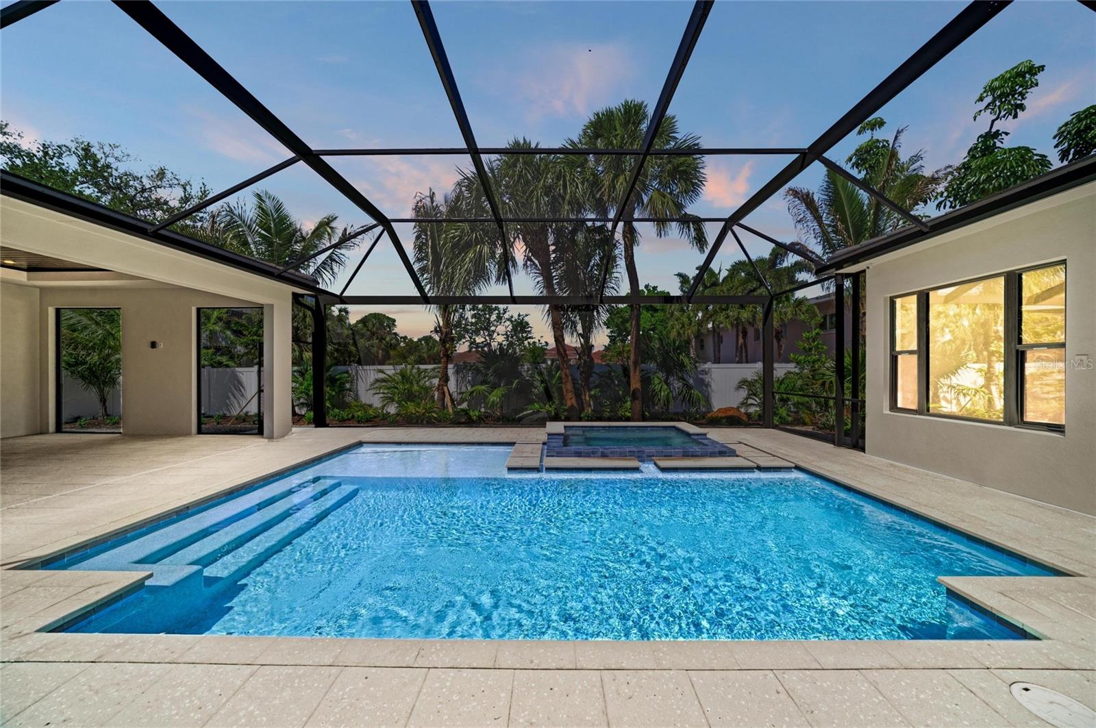 A4676686 Property Photo