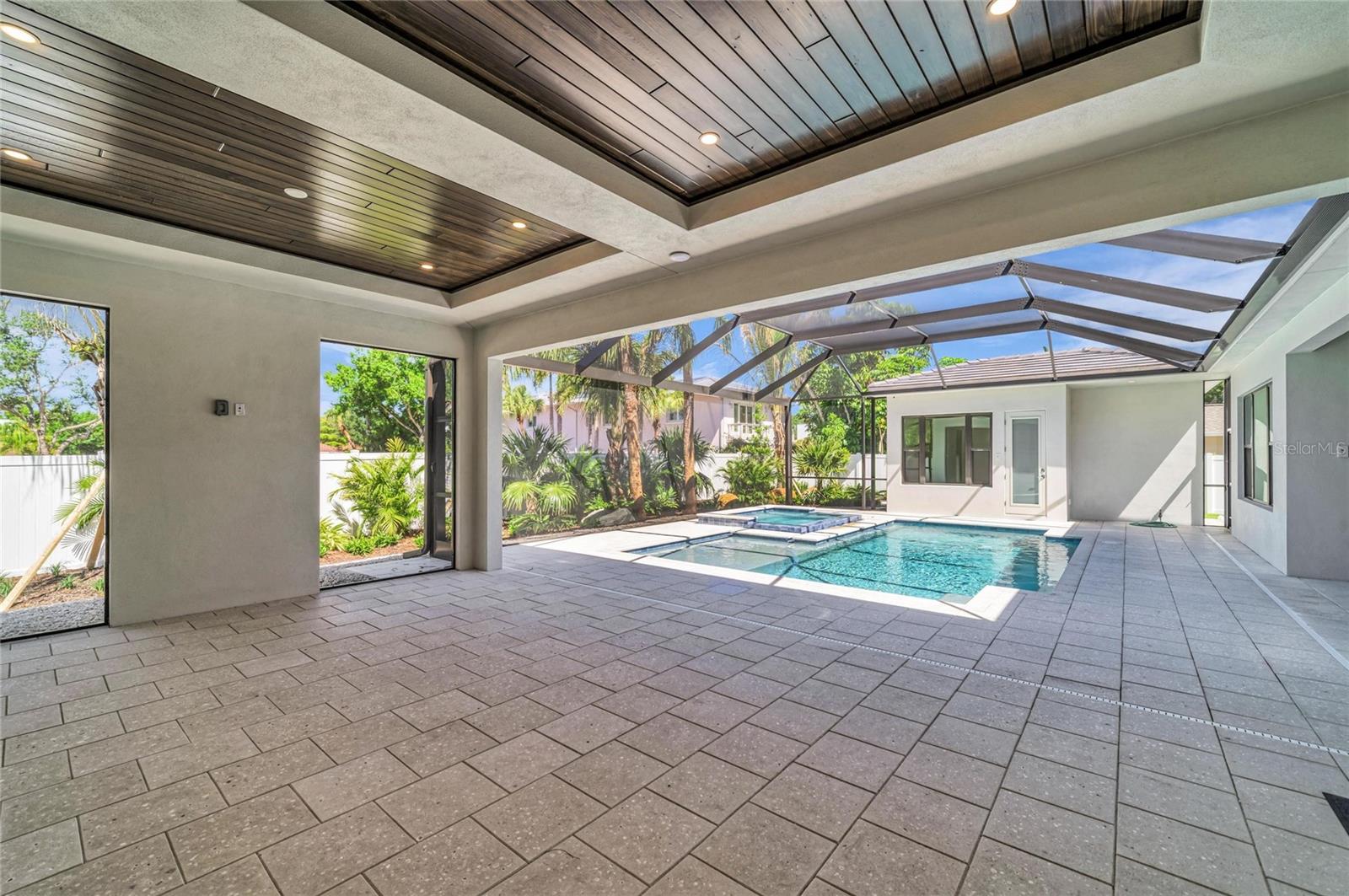 A4676686 Property Photo