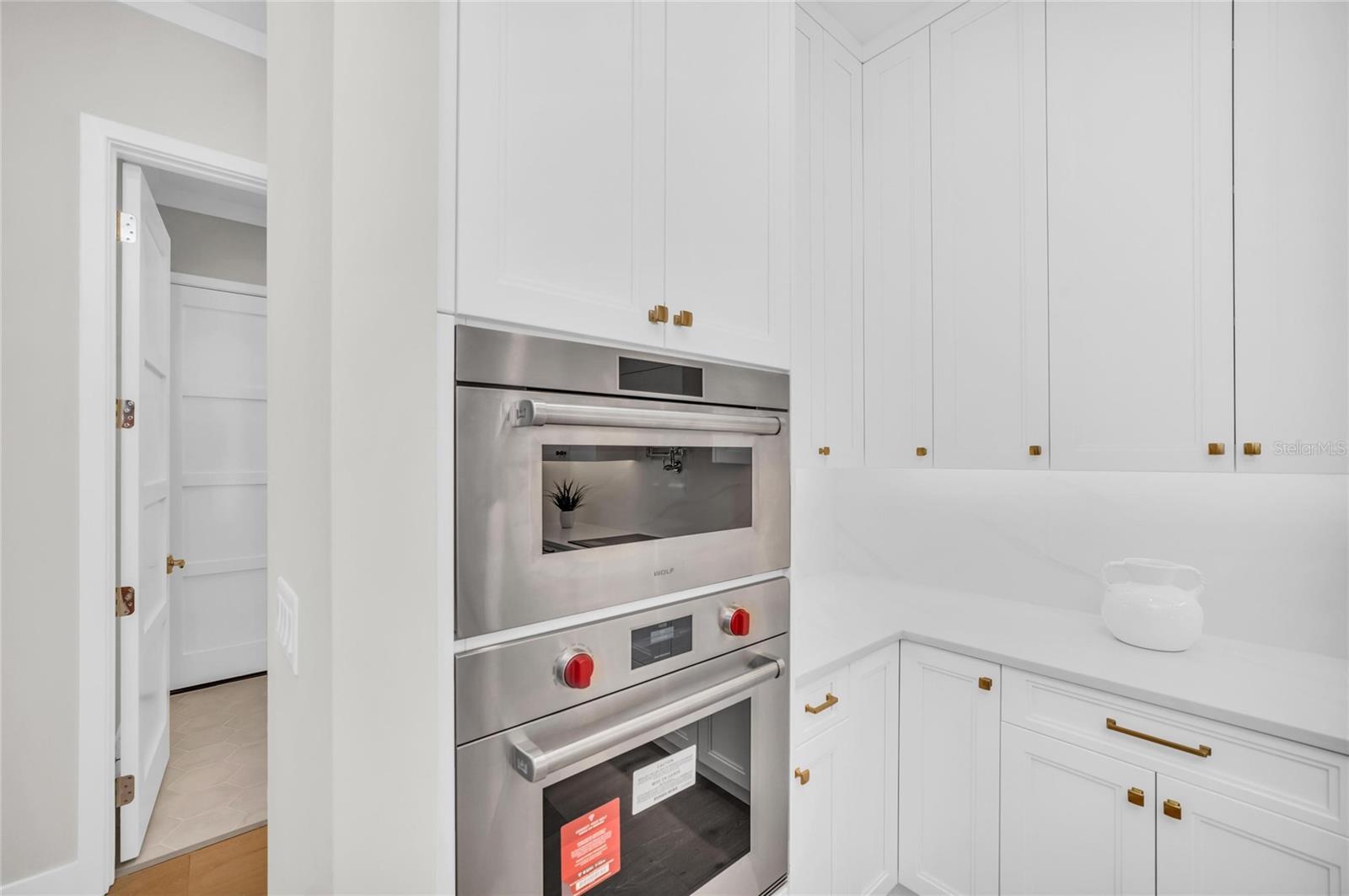 A4676686 Property Photo