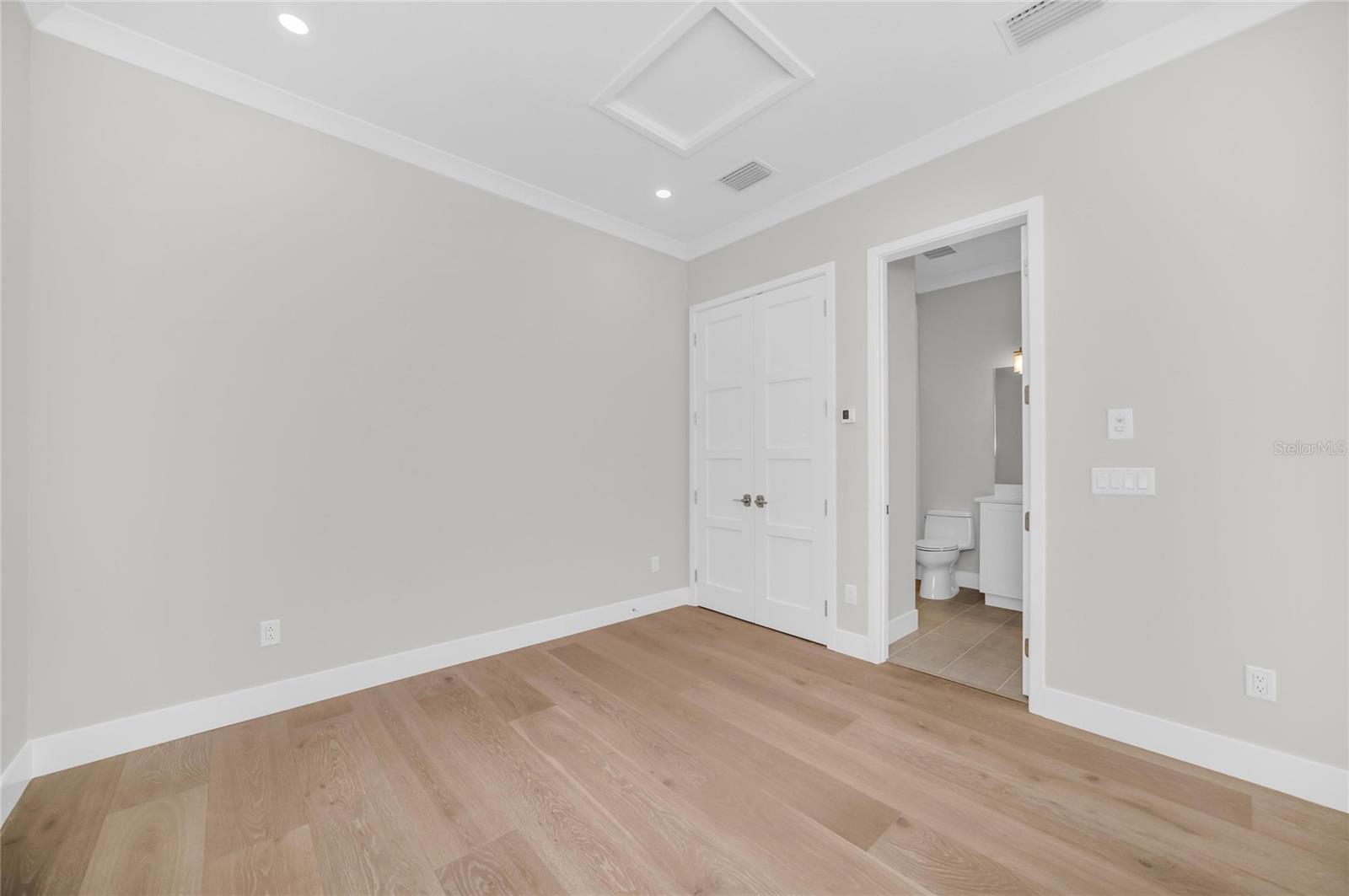 A4676686 Property Photo