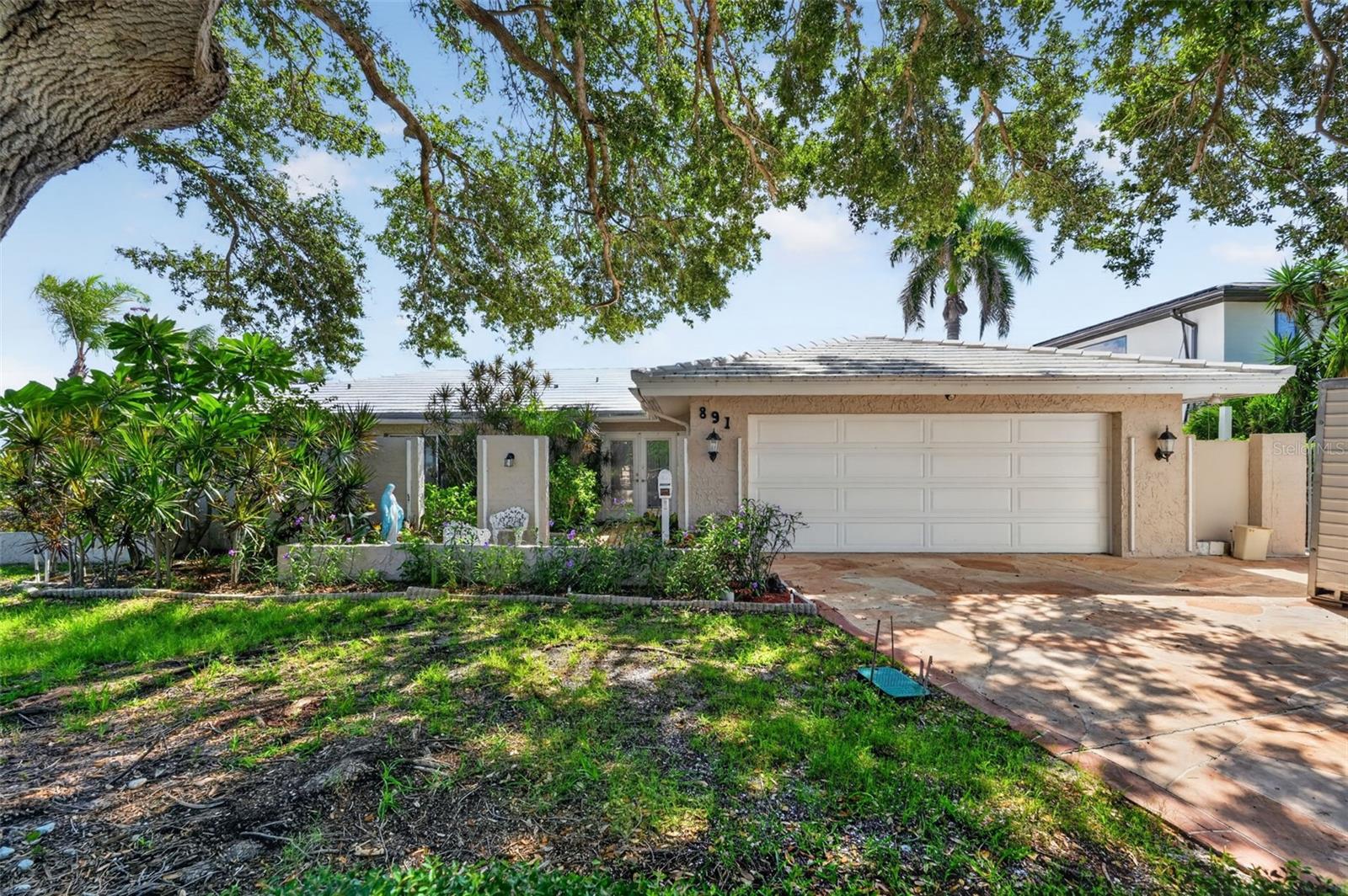 MLS# TB8460677 Property Photo