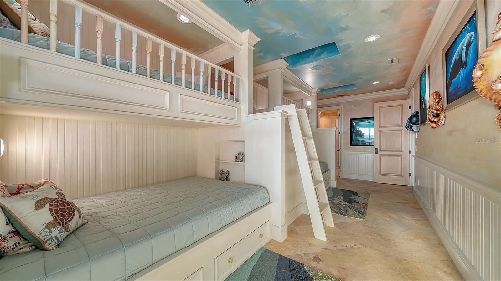 A4676858 Property Photo
