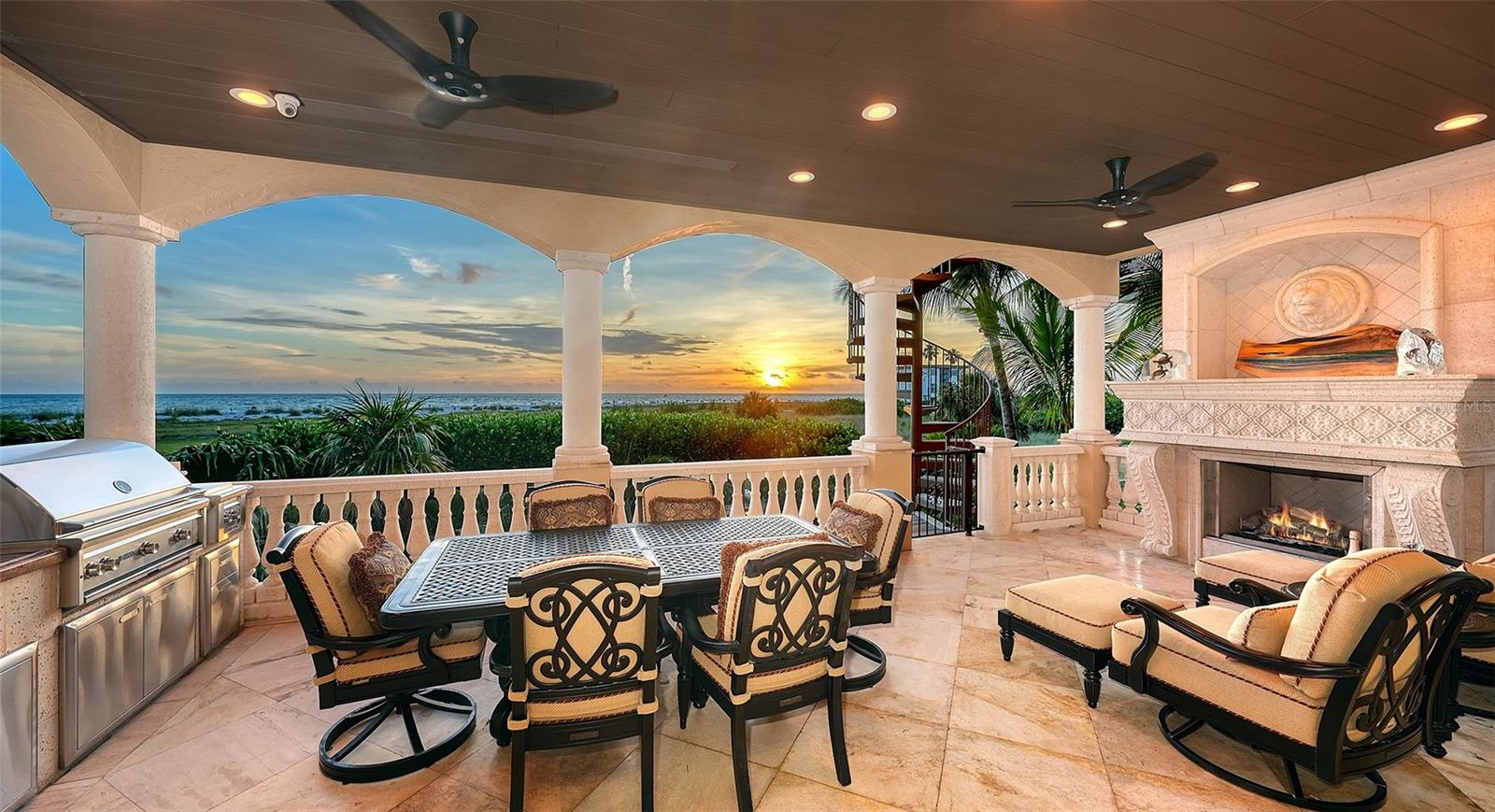 A4676858 Property Photo