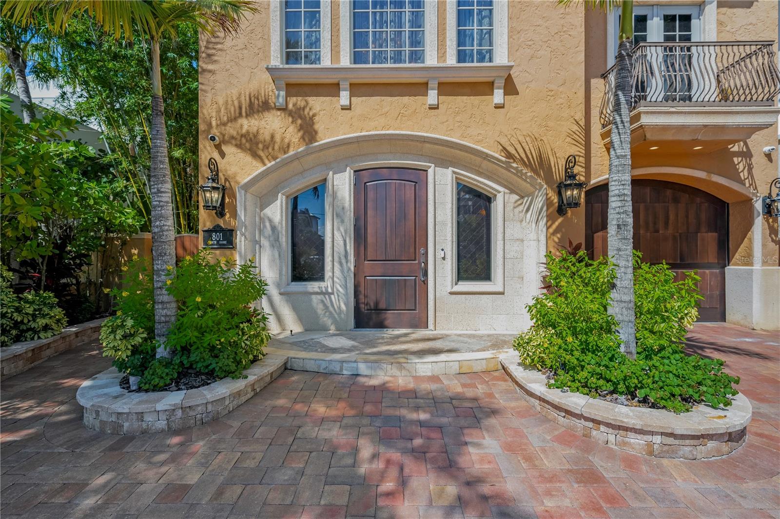 A4676858 Property Photo