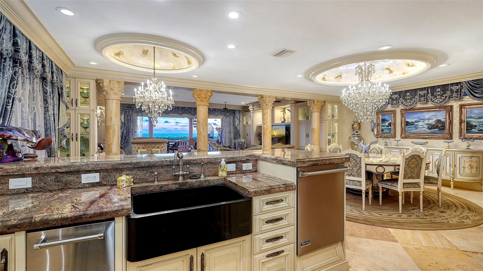 A4676858 Property Photo