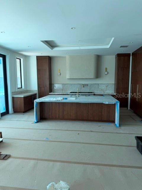 TB8461858 Property Photo