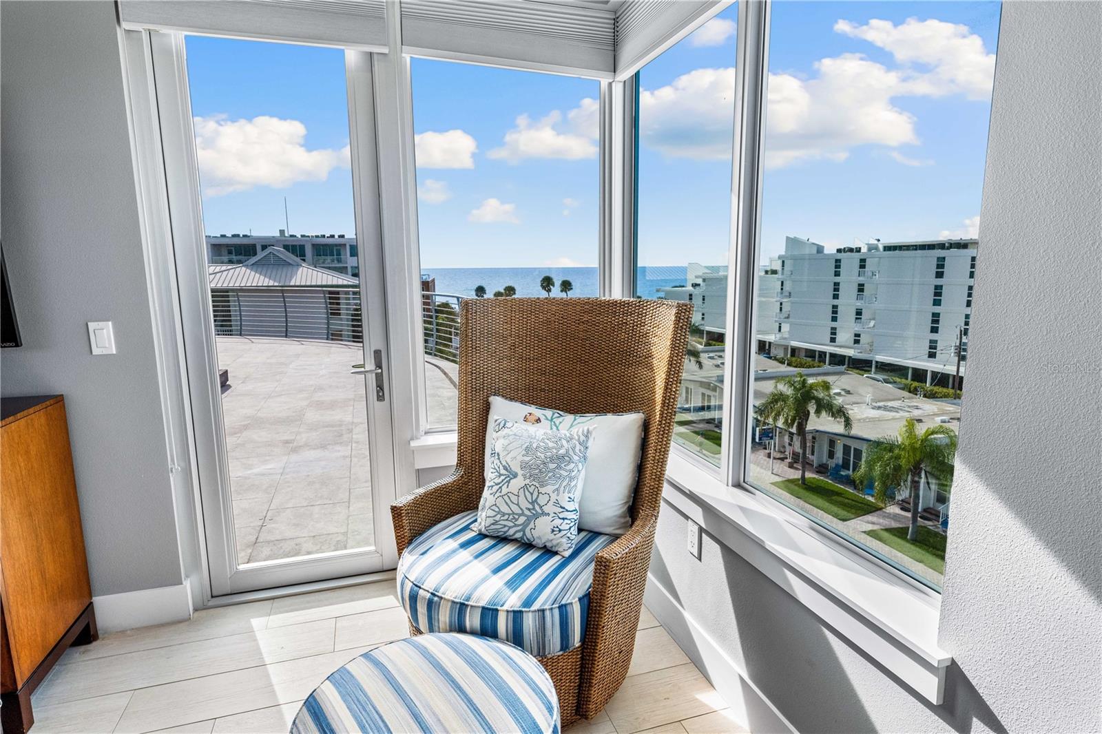 A4677378 Property Photo