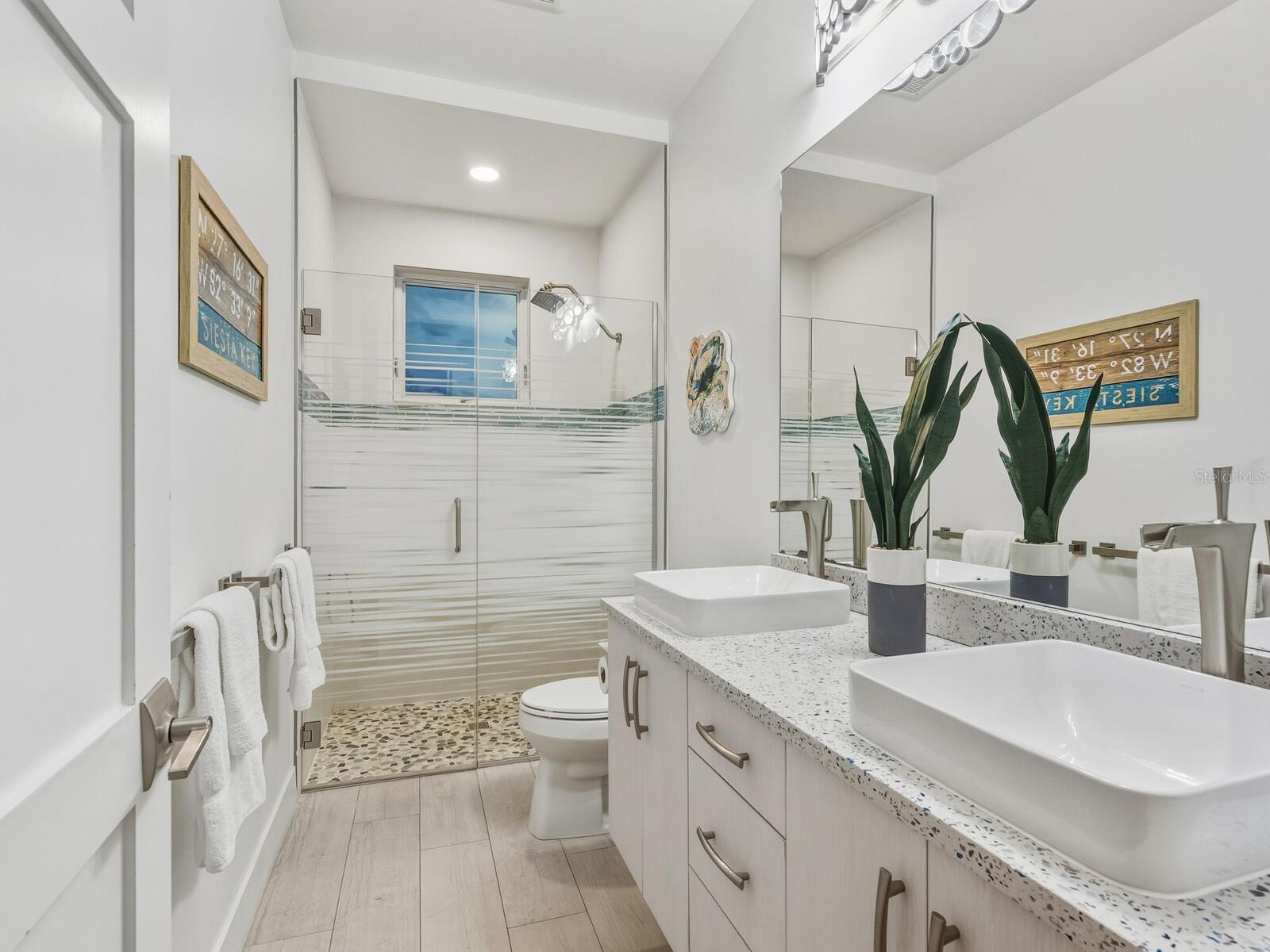 A4677378 Property Photo