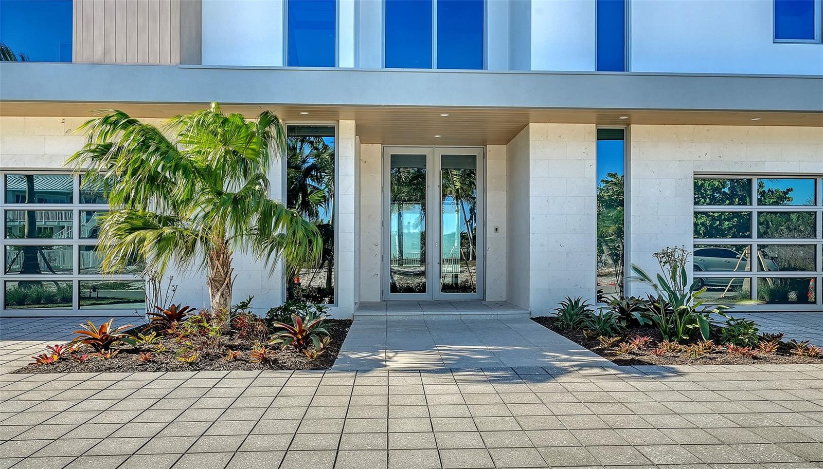 A4677413 Property Photo