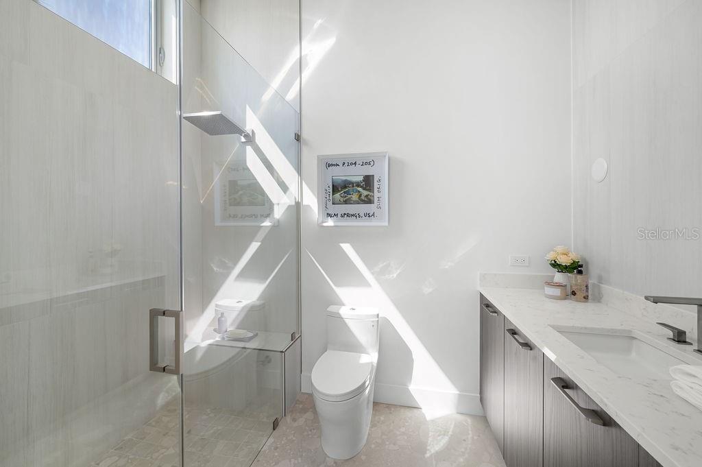 A4677413 Property Photo