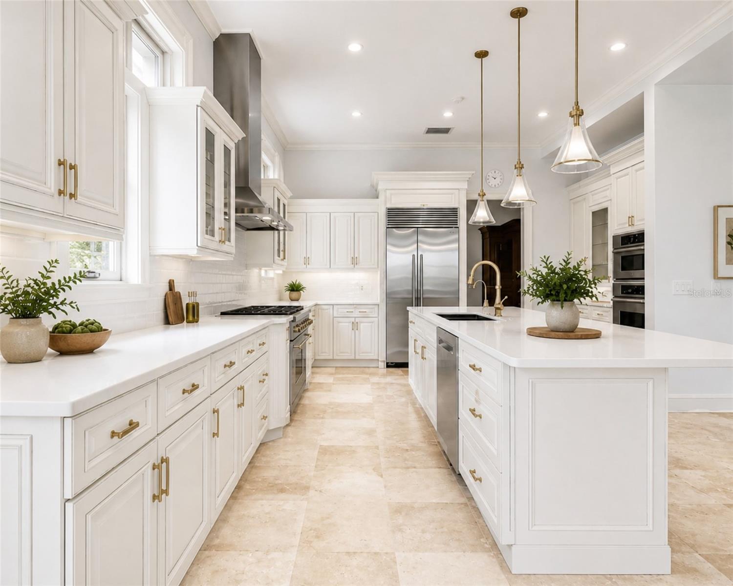 A4677509 Property Photo