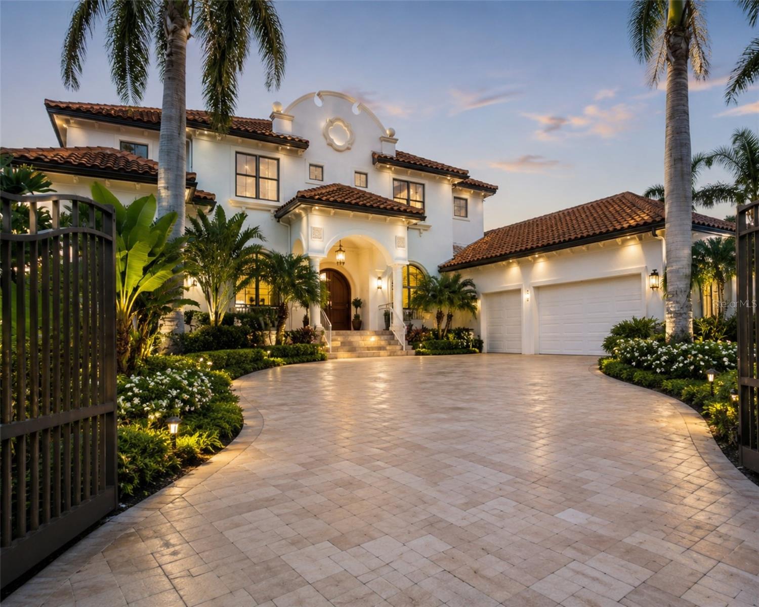 A4677509 Property Photo