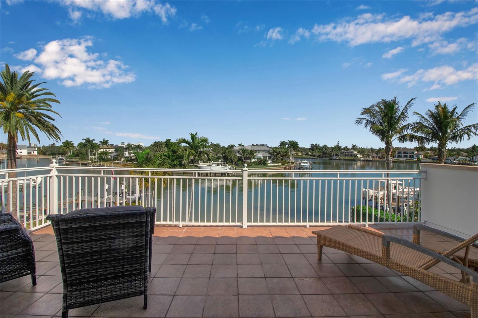 A4677509 Property Photo